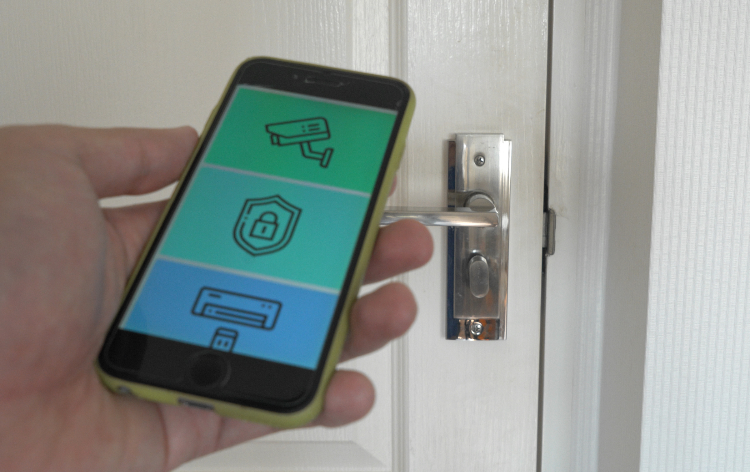 mobile app for home security system